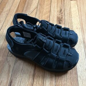 Mens Coleman closed toe sandal